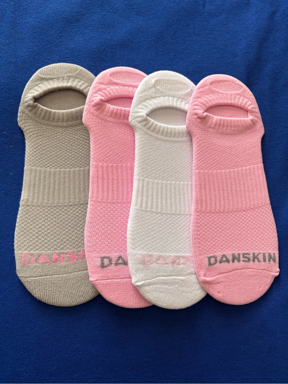 DANSKIN WOMEN SOCKS